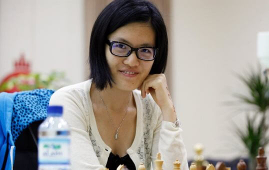 Schach-Weltmeisterin Hou Yifan